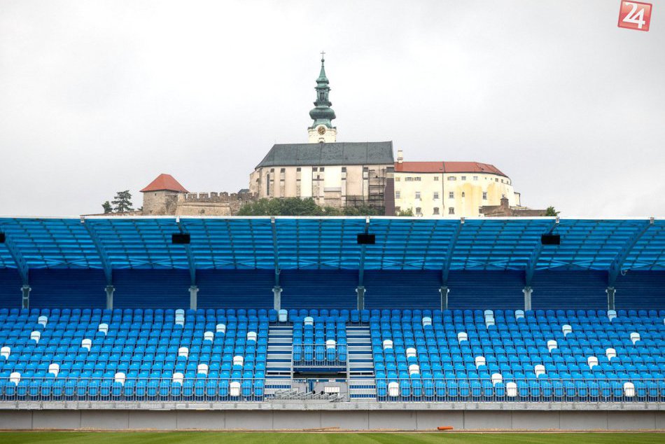 Ilustračný obrázok k článku Štadión FC Nitra je takmer hotový: Fanúšikov by mal privítať začiatkom augusta, FOTO
