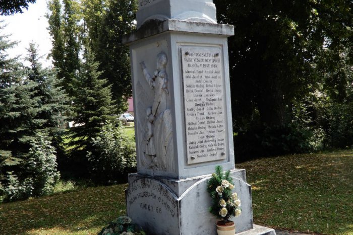 Ilustračný obrázok k článku Pomník obetiam Veľkej vojny v P. Ľupči: Patrí medzi najznámejšie na Liptove