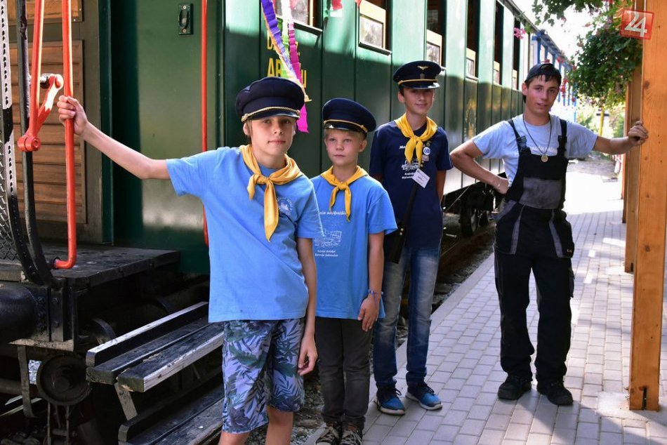 Ilustračný obrázok k článku Na detskej železnici budú opäť robiť nábor mladých železničiarov, FOTO