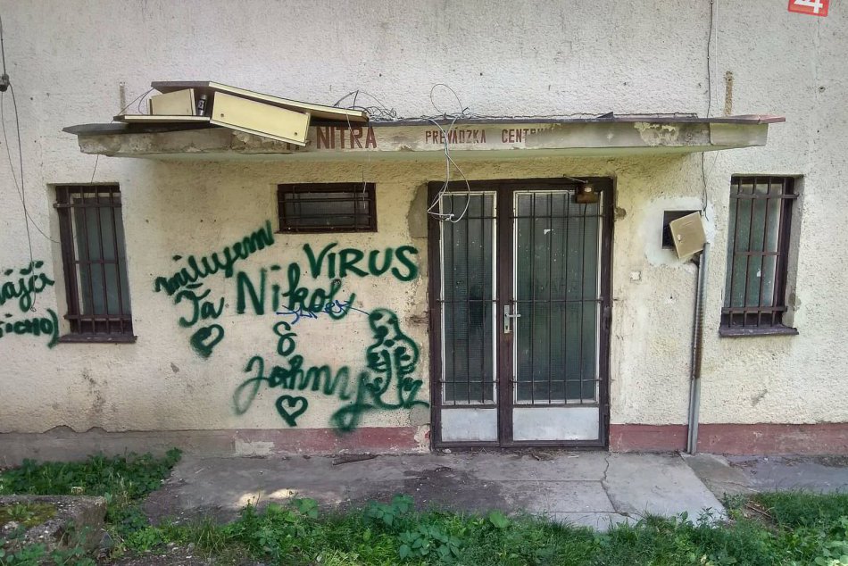 Ilustračný obrázok k článku Nitrania spísali petíciu: Sú proti prestavbe bývalej kotolne na bytový dom, FOTO