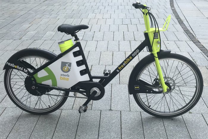 Ilustračný obrázok k článku Testujte nové trnavské elektrobicykle: Mesto hľadá dobrovoľníkov na vychytanie múch