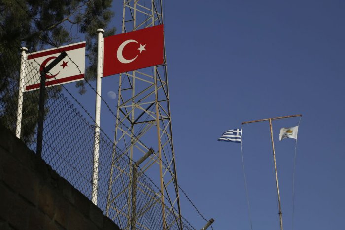 Ilustračný obrázok k článku Ministerstvo upozorňuje: Chcete ísť na sever Cypru? Nemôžeme vás konzulárne chrániť