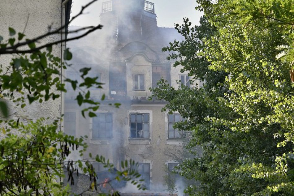 Ilustračný obrázok k článku V centre Piešťan horelo: Oheň zachvátil budovu bývalého hotela, FOTO a VIDEO