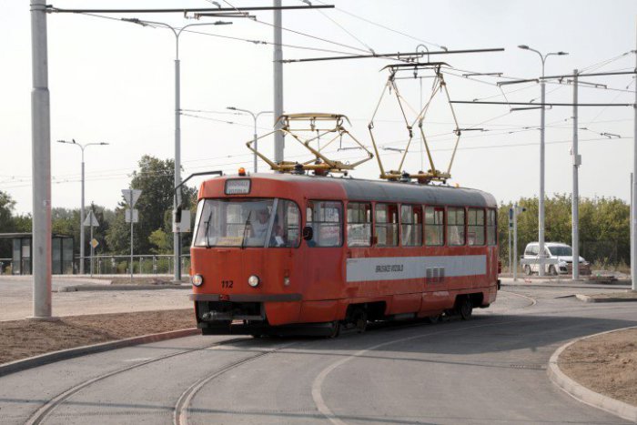 Ilustračný obrázok k článku Vodiči, pozor! Na okružnej križovatke Moldavská bude zmena v prednosti jazdy