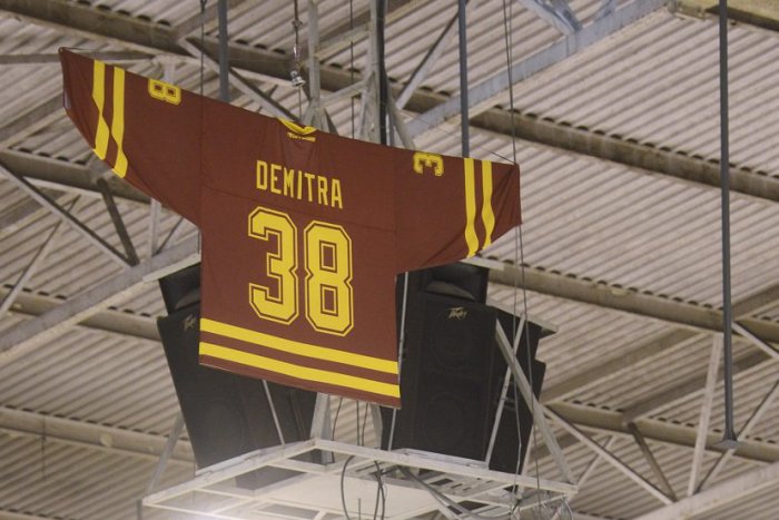 Ilustračný obrázok k článku Korčuliarsky program pre žiakov v Trenčíne: Zimný štadión im bude k dispozícii ZADARMO