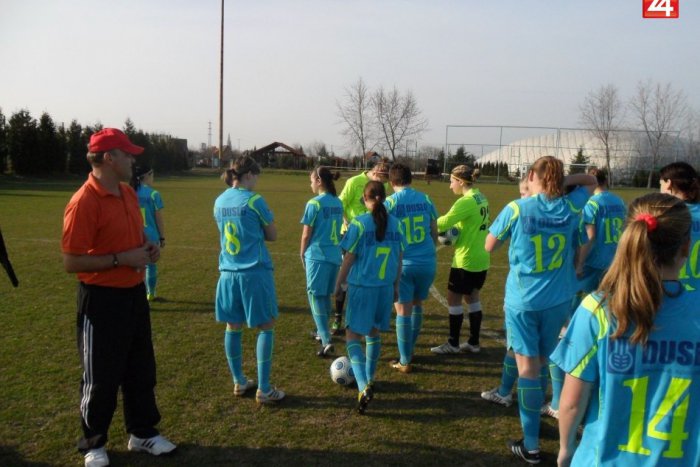 Ilustračný obrázok k článku Ženské futbalistky v Šali pre túto sezónu skončili: Chýbajú im hráčky