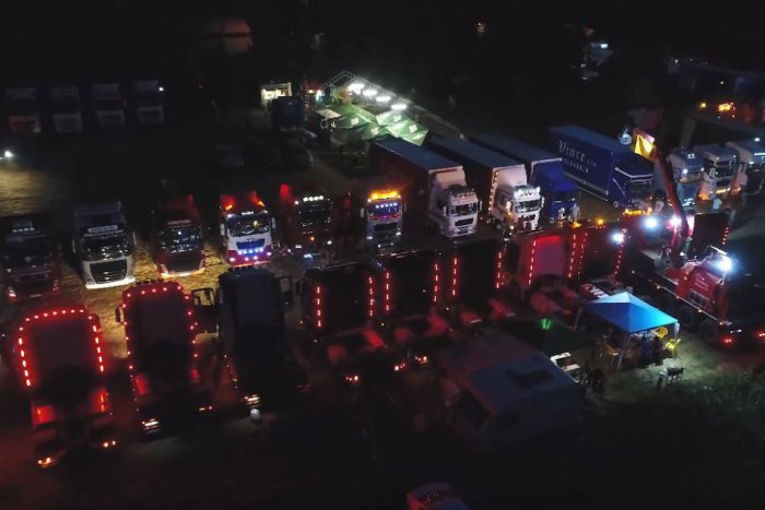 Ilustračný obrázok k článku Mega zraz kamiónov pri Nitre: Cez mesto prejde 160 nákladiakov