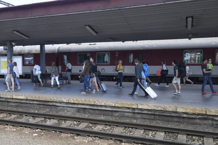 Ilustračný obrázok k článku Výluka na trati pri Bystrici: Kedy a ako dlho nebudú vlaky premávať?