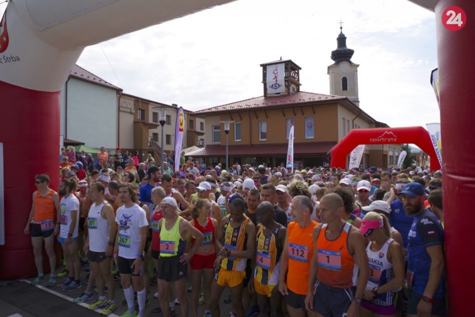 Ilustračný obrázok k článku Malý štrbský maratón zabehol rekordný počet pretekárov. Keňan Njeri prekonal 20-ročný rekord