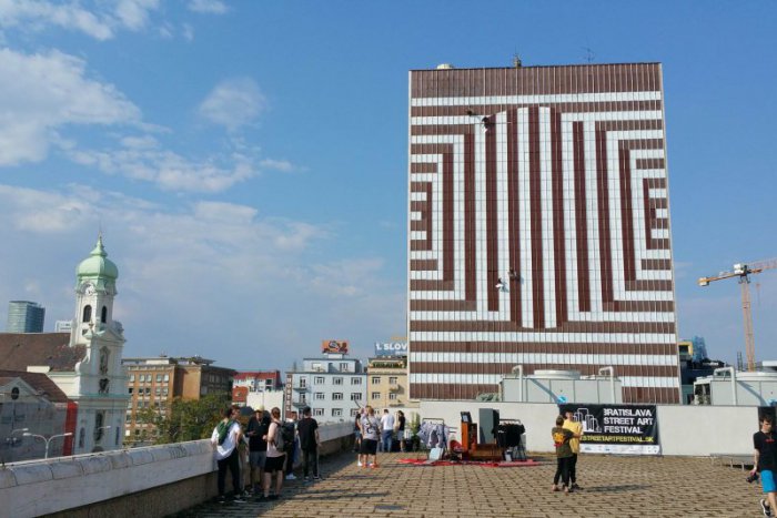 Ilustračný obrázok k článku Hotel Kyjev zmení fasádu. V jeho blízkosti vznikne nové námestie