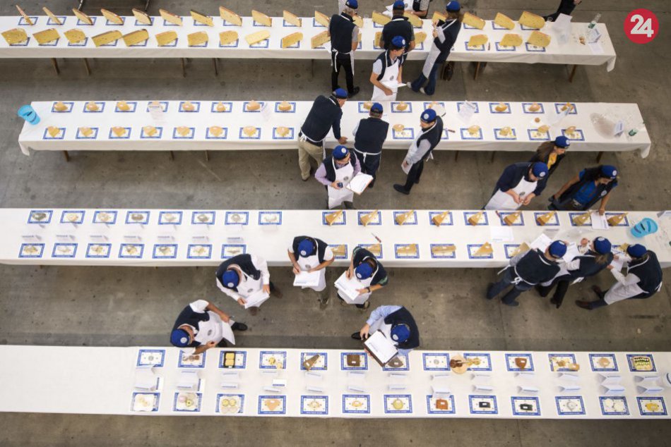 Ilustračný obrázok k článku KURIOZITA DŇA: 150 porotcov v akcii hodnotilo najlepšie syry Švajčiarska