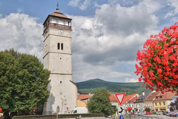 Ilustračný obrázok k článku Z rokovania Mestského zastupiteľstva: Poslanci neschválili VZN o názvoch ulíc