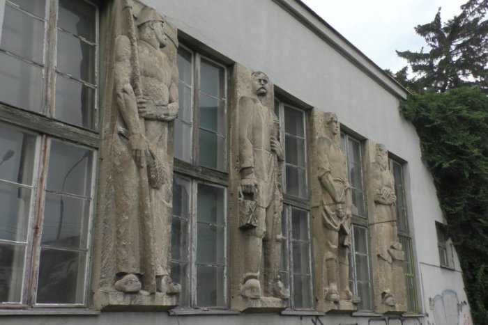 Ilustračný obrázok k článku Budova starej radnice v Prievoze by sa mohla stať národnou kultúrnou pamiatkou