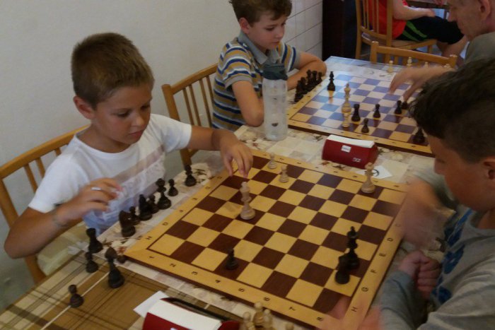 Ilustračný obrázok k článku Naučte deti sústredeniu a logike: Šachový krúžok pozýva do svojich radov