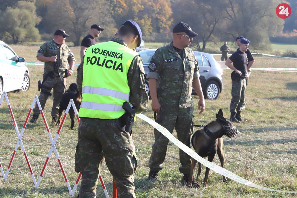 Ilustračný obrázok k článku FOTO: Pád lietadla pri Sliači vyšetruje polícia. Začala trestné stíhanie