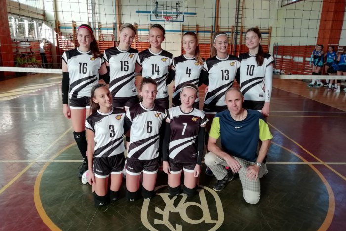 Ilustračný obrázok k článku Úspešné zápasy našich volejbalistiek: Staršie žiačky aj kadetky zdolali svojich súperov