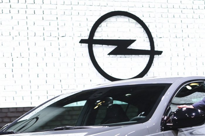 Ilustračný obrázok k článku Čelia podozreniu: Polícia potvrdila razie v automobilke Opel pre emisné podvody