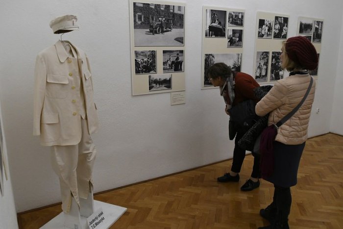 Ilustračný obrázok k článku FOTO: Múzeum vystavuje osobné veci a pôvodný jazdecký oblek T. G. Masaryka