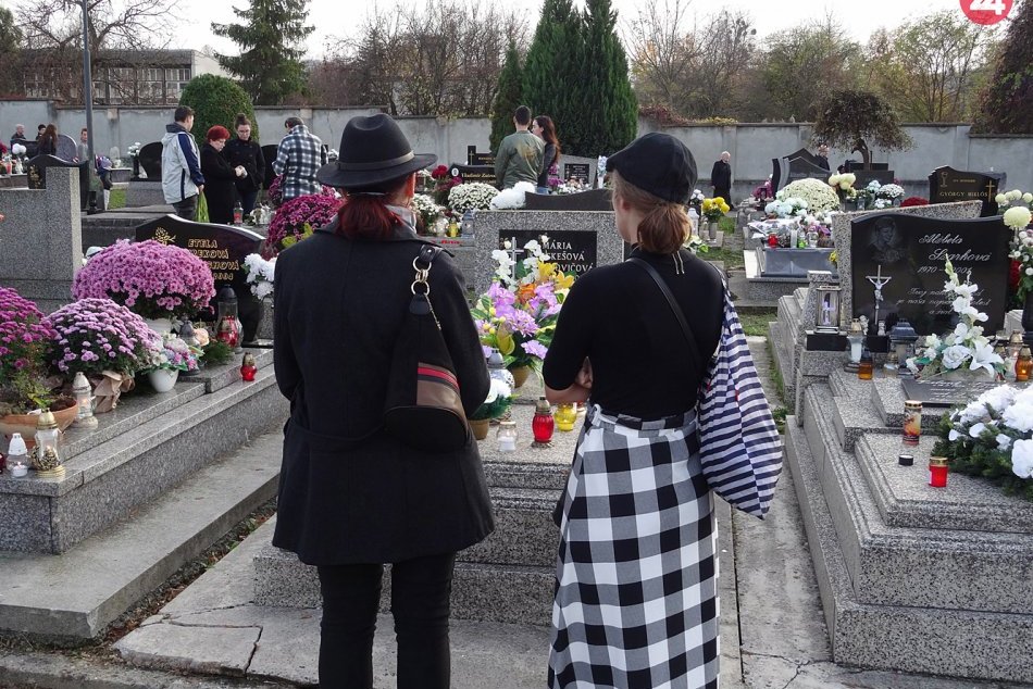 Ilustračný obrázok k článku Hlavný cintorín v Prievidzi pred Dušičkami: Predĺžené otváracie HODINY