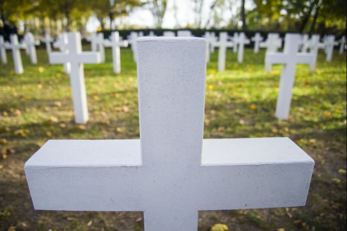 Ilustračný obrázok k článku FOTO: Na cintoríne v Petržalke sa spomínalo na vojakov 1. svetovej vojny