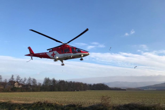 Ilustračný obrázok k článku V okrese Topoľčany havaroval motorkár: Do nemocnice ho previezli vrtuľníkom