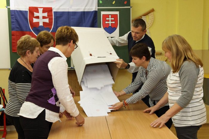 Ilustračný obrázok k článku TAKTO dopadli komunálne voľby v obciach okresu Hlohovec: Kto sa stal starostom?