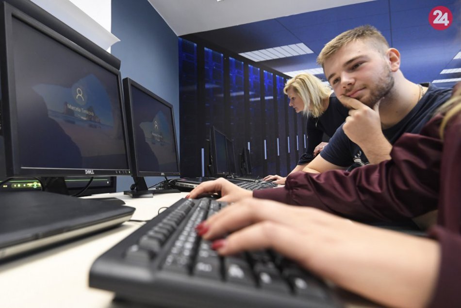 Ilustračný obrázok k článku Župa zmodernizuje stredné školy: Vieme, čo sa bude robiť v Považskej Bystrici