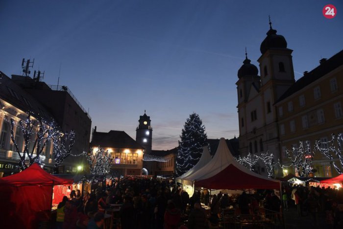 Ilustračný obrázok k článku RÝCHLY KVÍZ: Čo viete o tohtoročných vianočných trhoch v Trenčíne?
