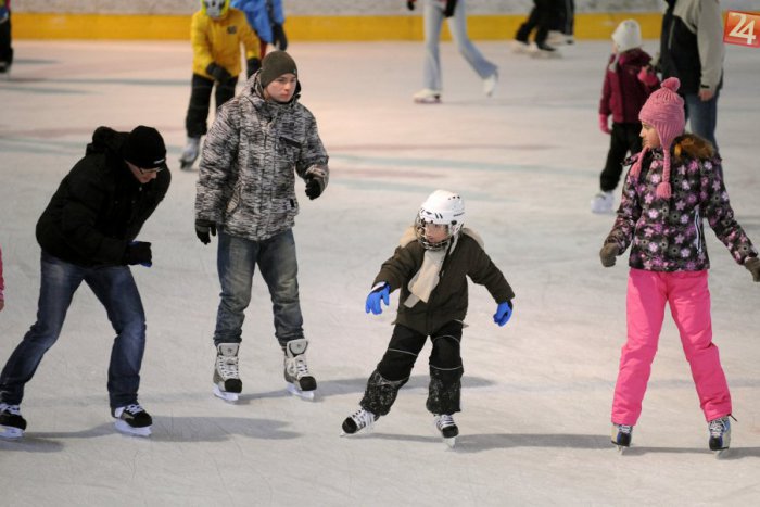 Ilustračný obrázok k článku Jarné prázdniny na ľade: ROZPIS verejného korčuľovania v Nitre