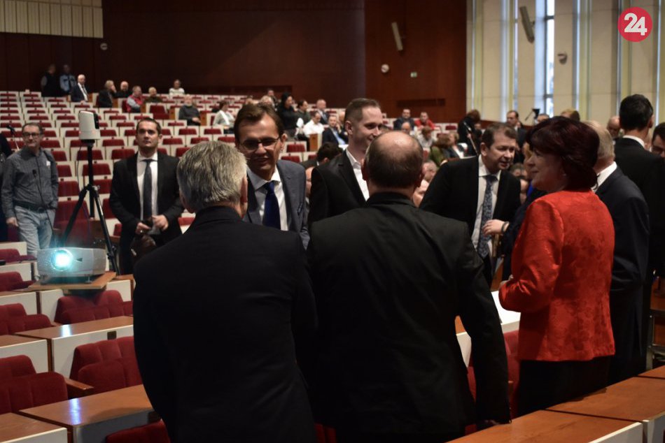 Ilustračný obrázok k článku Na prvom mestskom zastupiteľstve ešte nevolili viceprimátorov Košíc