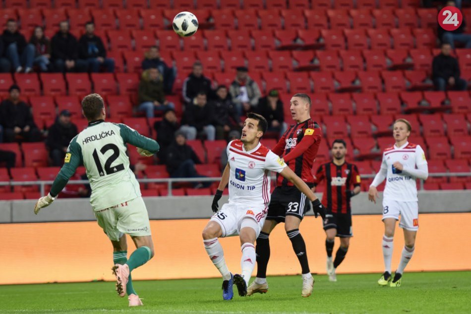 Ilustračný obrázok k článku Chytal za Trenčín, teraz bude v Česku: Prestup z AS je potvrdený