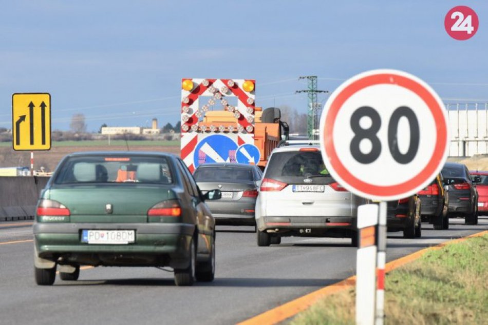 Ilustračný obrázok k článku Pozor na úsekoch diaľnice D1 a D2: Vodičov čakajú dopravné obmedzenia