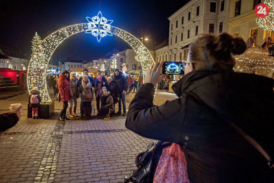 Ilustračný obrázok k článku Hygienici na vianočných trhoch vykonali dokopy 560 kontrol: Nevyhovelo jediné jedlo