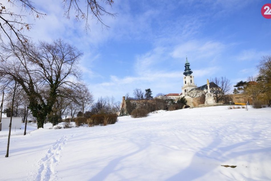 Ilustračný obrázok k článku Pripravte sa na sneženie: V okrese Nitra miestami napadne 10 cm