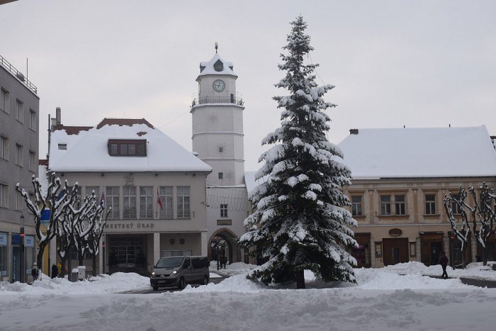 Ilustračný obrázok k článku Zimný KVÍZ šitý pre Trenčanov: Schválne, koľko z desiatich trafíte správne?