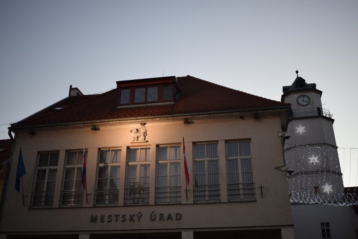 Ilustračný obrázok k článku Trenčín opäť poskytne dotácie v rôznych oblastiach: Dokedy je potrebné podať žiadosti?