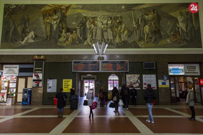 Ilustračný obrázok k článku Na Hlavnej stanici spustili do prevádzky nové výťahy a podchod
