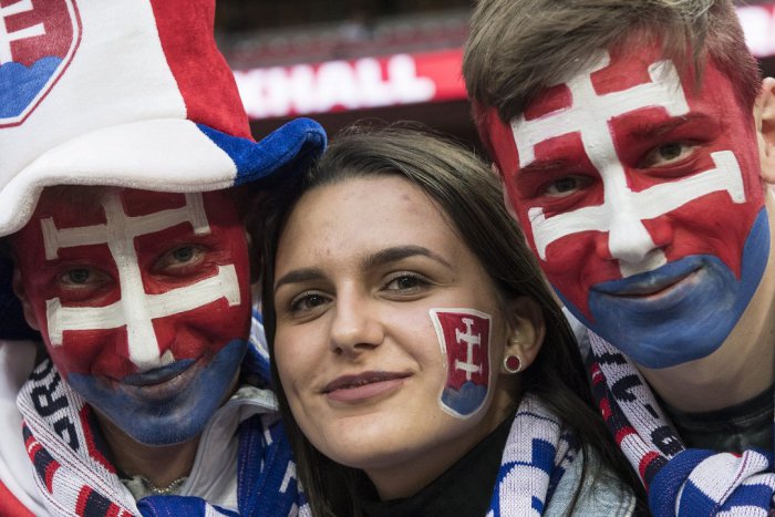 Ilustračný obrázok k článku Niektorí Slováci by sa z Británie do rodnej krajiny vrátili: Späť ich ťahá rodina