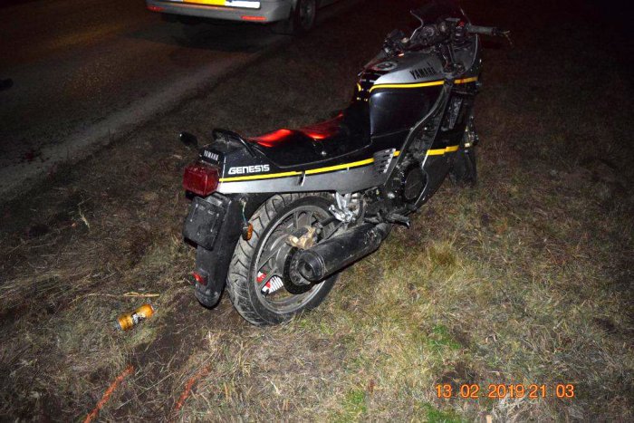 Ilustračný obrázok k článku Opitý a bez "vodičáku" skončil s motorkou v priekope: Nafúkal 2,63 promile