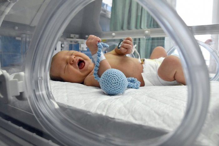 Ilustračný obrázok k článku Aby bábätká v horúčavách netrpeli, stačí sa riadiť pokynmi odborníkov