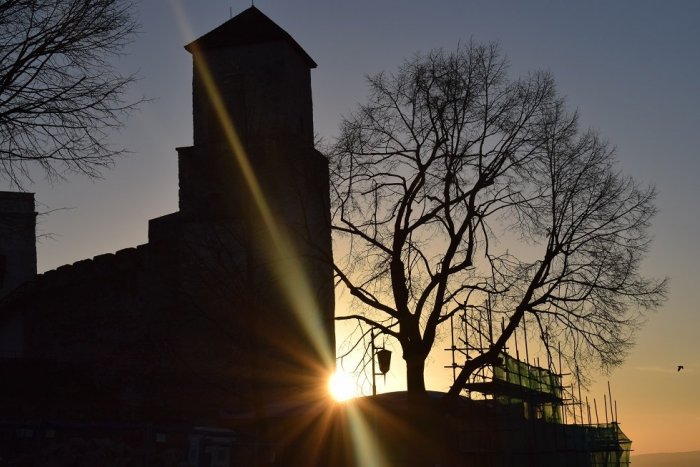 Ilustračný obrázok k článku Spoznáte na FOTKÁCH mesto Trenčín? Predveďte sa vo veľkom obrázkovom kvíze