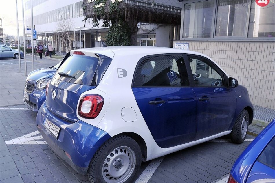 Ilustračný obrázok k článku Mesto jazdí na alternatívny pohon už rok: Primátor je s elektromobilmi spokojný