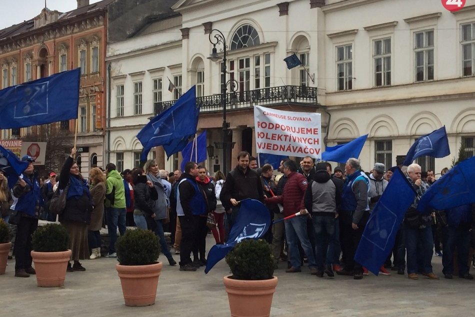 Ilustračný obrázok k článku Veľké podporné zhromaždenia v Košiciach: Robotníci štrajkovali za vyššie mzdy