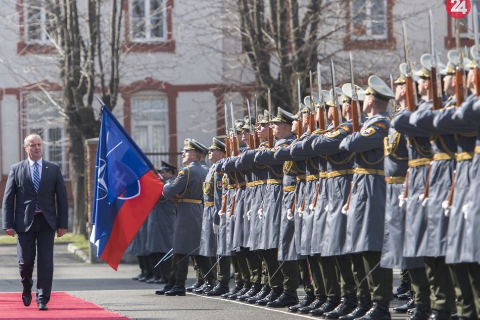 Ilustračný obrázok k článku 15 rokov od vstupu Slovenska do NATO: Podľa Gajdoša sme sa stali dôveryhodným členom