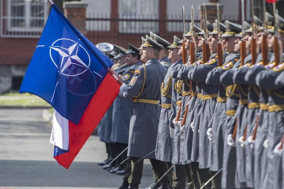 Ilustračný obrázok k článku Slovensko navštívili kongresmani z USA: Označili ho za dôveryhodného spojenca v NATO