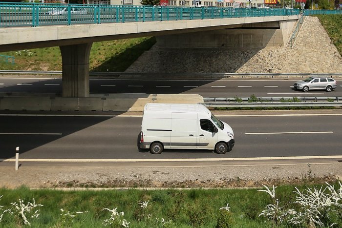 Ilustračný obrázok k článku Diaľnica D1 pri Poprade: Budú tam testovať najvyššiu povolenú rýchlosť 140 km/h!