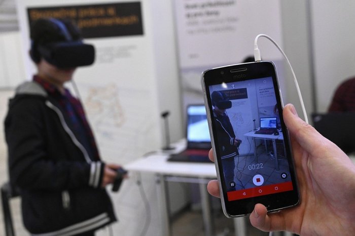 Ilustračný obrázok k článku Výstava robotov a moderných technológií v Trenčíne: Medzinárodná súťaž na FOTKÁCH