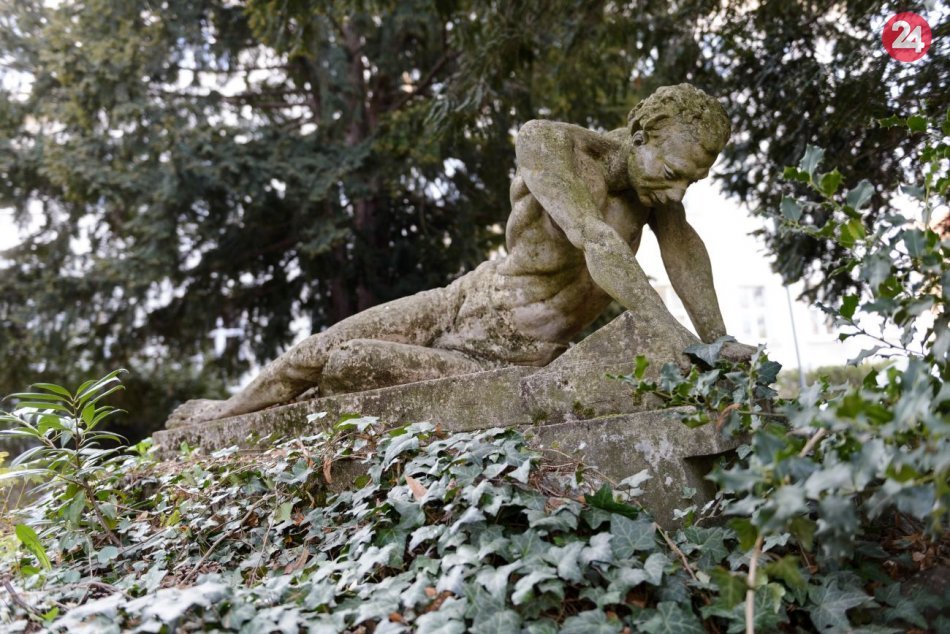 Ilustračný obrázok k článku Skrýva sa v areáli nitrianskej nemocnice: Fontána sa stala národnou kultúrnou pamiatkou