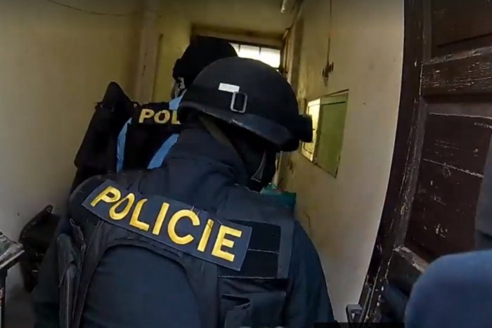 Ilustračný obrázok k článku Lovci lebiek v akcii: Chytili medzinárodne hľadaného Slováka, VIDEO