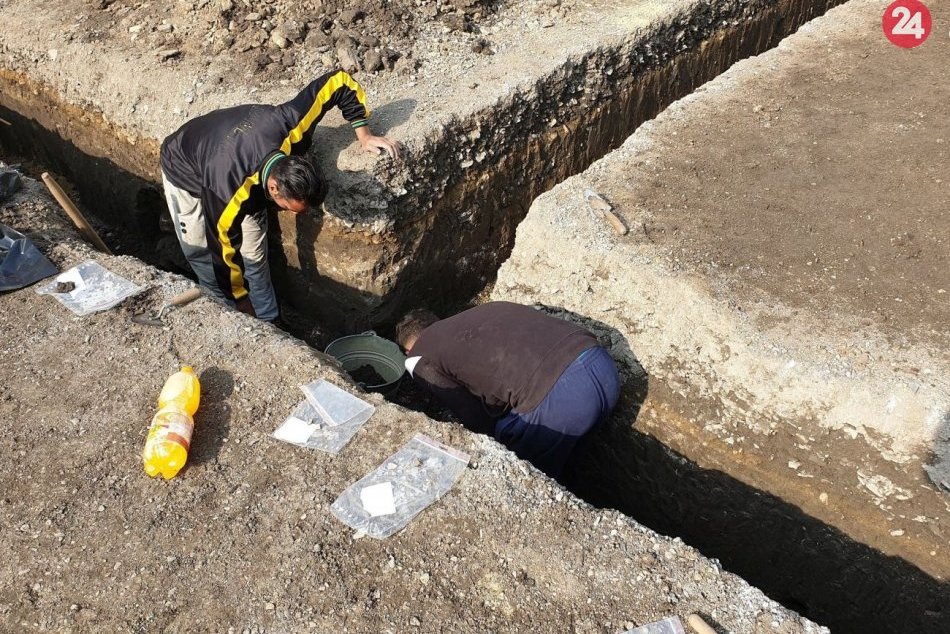 Ilustračný obrázok k článku SVET O SLOVENSKU: Rimavská Sobota môže ukrývať tisícky starých hrobov